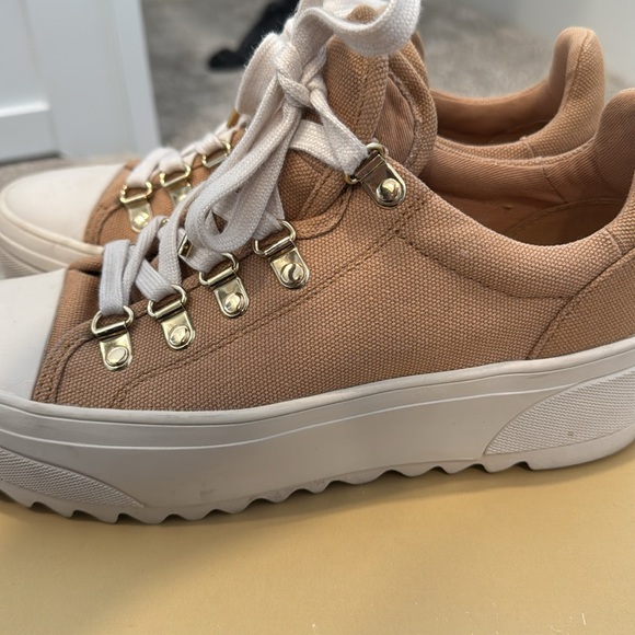 Michael Kors - Picture 5 of 7